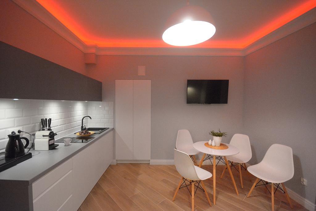 Toop - Near Market Square Apartament